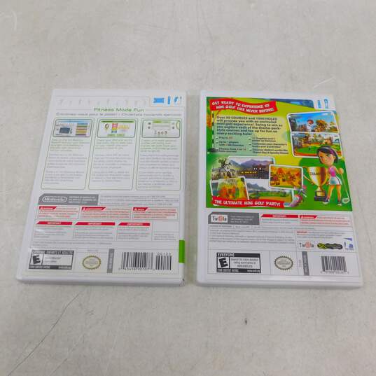 Nintendo Wii w/ 2 Games Mini Golf Resort image number 12