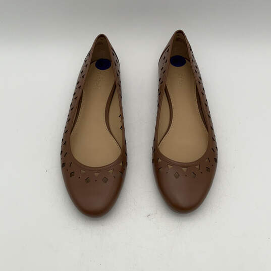 Womens Brown Leather Round Toe Slip-On Fashionable Ballet Flats Size 8.5 image number 1