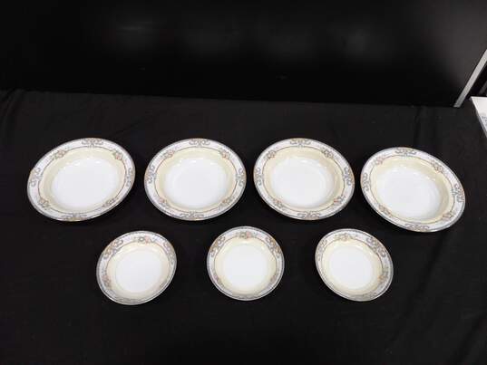 Set of 7 White w/ Floral Print Meito Hand Painted Fine China Bowls image number 2