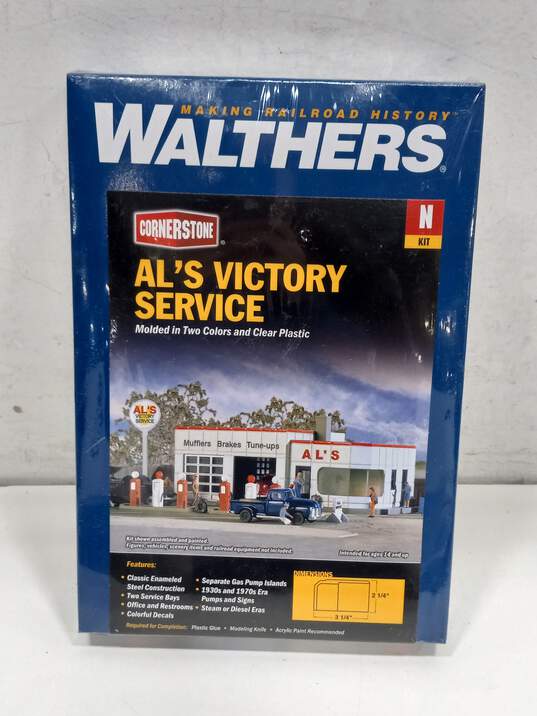 Walthers Cornerstone Al's Victory Service Model Kit image number 1