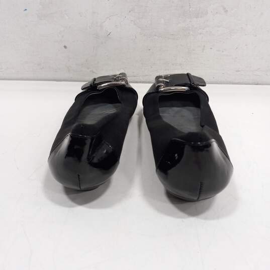 Bandolino Women's Black Slip-On Fabric Silver Buckle Toe Shoes Size 7M image number 3