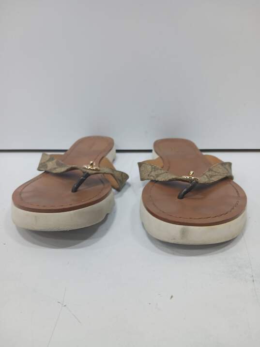 Coach Shelly Flip Flop Sandals Size 8.5 image number 1