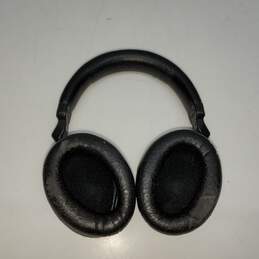 Noise Canceling Over the Ear AAA Battery Operated Headphones alternative image