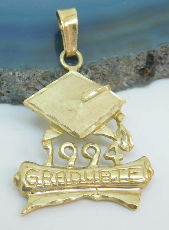 14K Yellow Gold 1994 Graduate Charm Pendant 1.3g image number 3