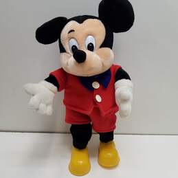 Walt Disney Mickey and Minnie Plush & Animatronics alternative image