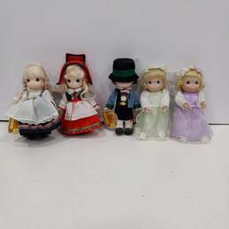 5PC Precious Moments Assorted Children of the World Porcelain Doll Bundle