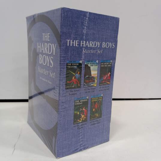 The Hardy Boys Starter Set by Franklin W. Dixon image number 1