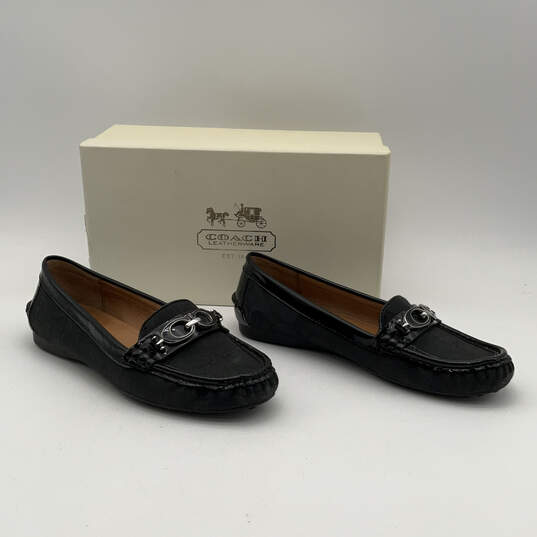 Womens Fortunata A0008 Black Signature Print Loafer Shoes Size 6.5 M image number 5