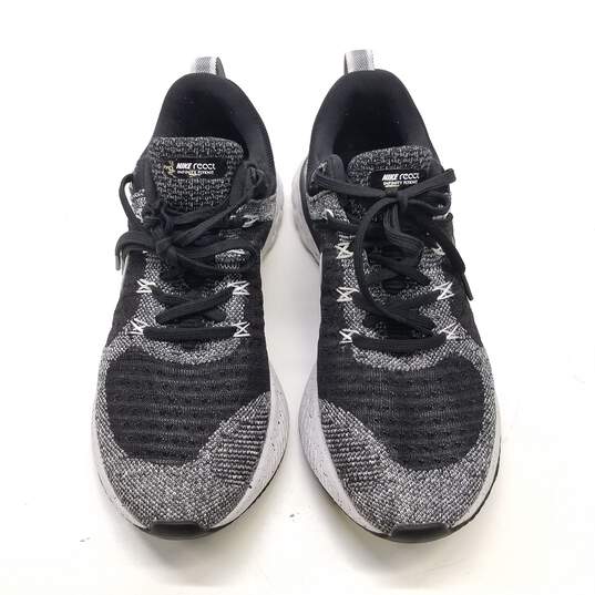 Nike React Women Infinity Run Flyknit 2 Black White Athletic Sneaker sz 7.5 image number 5