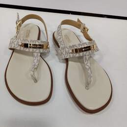Women's Michael Kors Plate Flat Thong Sandals Sz 8M