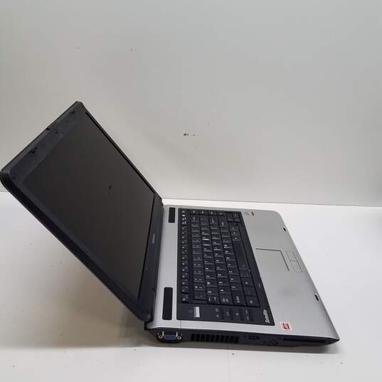 Toshiba Satellite A135-S2386 15.4-inch (No HDD) image number 5