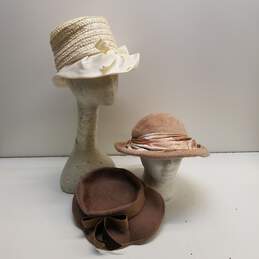 Bundel of 3 Vintage Assorted Women's Hats