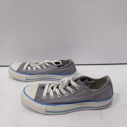 Converse Women's Low Top Blue Gray Sneakers Size 7 alternative image