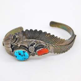 Signed RB Richard Begay Navajo 925 Southwestern Turquoise & Coral Etched Feather Scrolled & Rope Statement Cuff Bracelet 20.1g alternative image