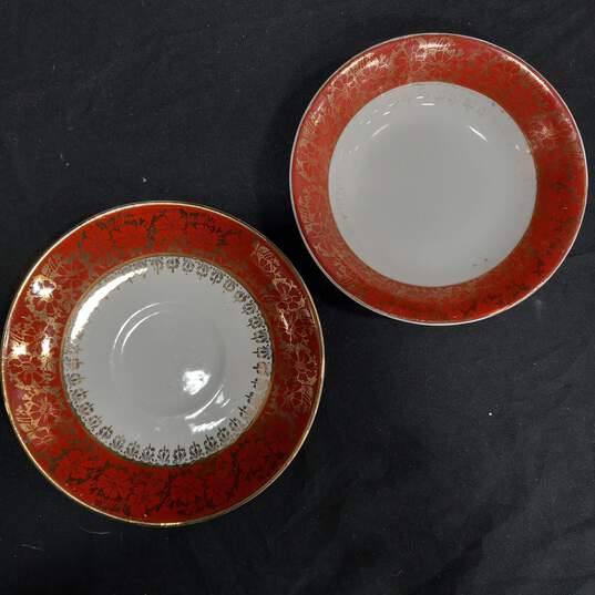 Set of 7 Vintage Royal China Bowl & Saucers with 22 Kt. Gold image number 4