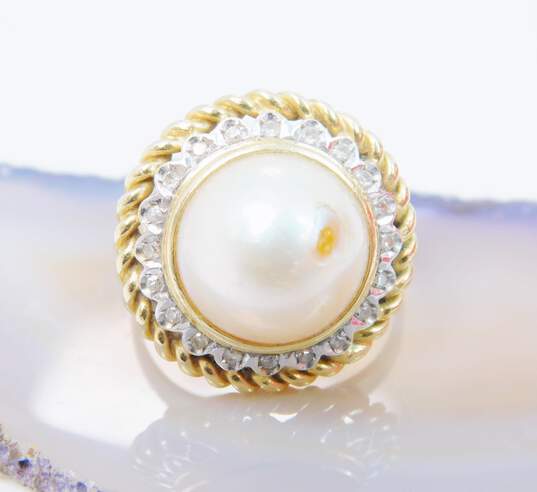 Vintage 14K Yellow Gold Pearl 0.10 CTTW Diamond Halo Ring 7.0g image number 1