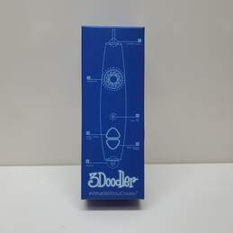 3Doodler 3D Printing Pen with Strands of Plastic-Untested