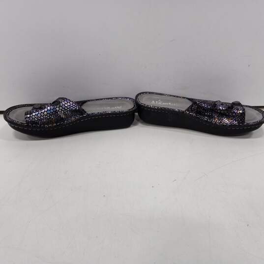 Alegria Purple Shimmer Sandals  Womens sz 6 image number 2