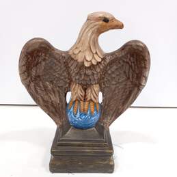 Vintage Atlantic Mold American Grand Bald Eagle Sculpture alternative image