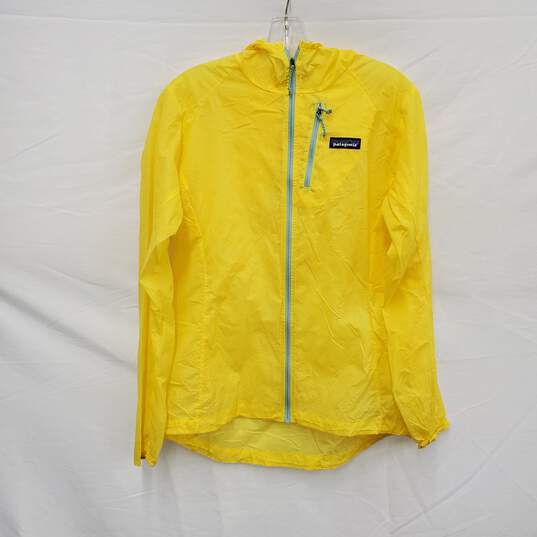 Patagonia WM's Light Weight 100% Recycled Nylon Canary Yellow Windbreaker Size MM image number 1