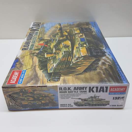 R.O.K. Army K1A1 MBT Academy No. 13215 Hobby Model Kit-Sealed #4 image number 3