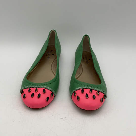 Womens Green Leather Round Toe Embellished Slip-On Ballet Flats Size 8 M image number 2