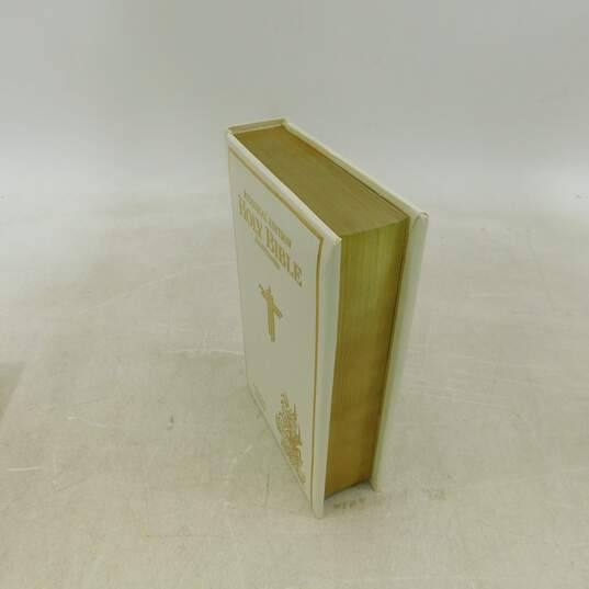 1976 Memorial Edition Holy Bible Illustrated Catholic Edition Wooden Box image number 4