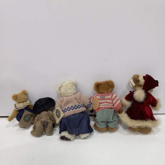 Bundle of 6 Assorted Boyd's Collection Stuffed Bears with Tags image number 4