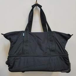 Le Sportsac Large Nylon Duffle Bag alternative image