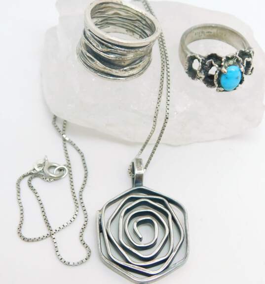 Artisan 925 Open Spiral Pendant Necklace & Turquoise Cabochon Brutalist & Textured Wide Band Rings 23.5g image number 4