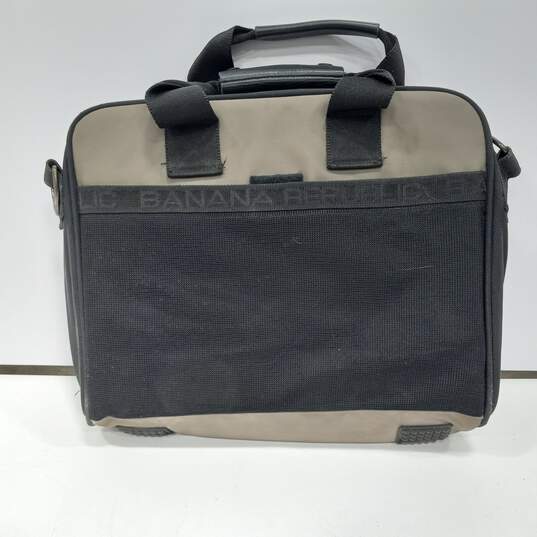 Vintage (1989) Banana Republic Briefcase Style Laptop Messenger Bag image number 1