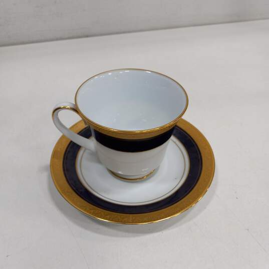 5 Pc. Set of Noritake 'Legendary' Cups/Saucers image number 2