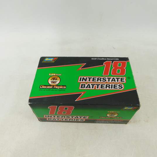 Interstate Batteries #18 Bobby LaBonte 1:24 Scale Car With Case In Box image number 6