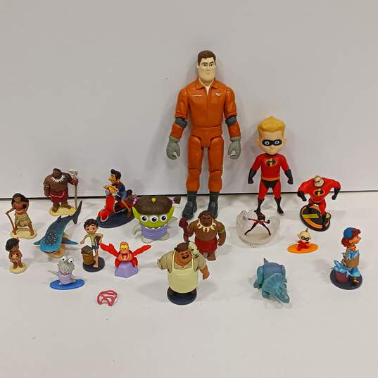 Bundle of Assorted  Disney Pixar Action Figures image number 1