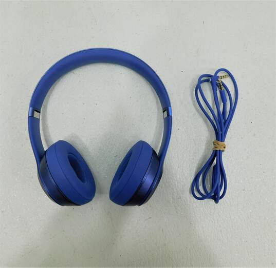 Apple Beats By Dr Dre Solo 2 Blue Wired Headphones image number 1