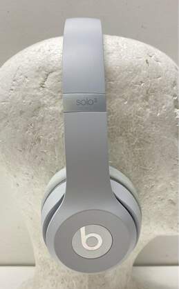 Beats by Dre Solo 3 Gray Wireless Bluetooth Headband Headphones with Case alternative image