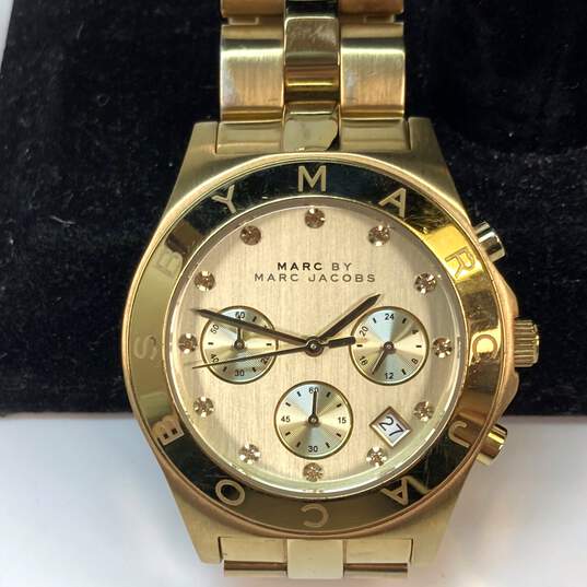 Designer Marc Jacobs Gold-Tone Chain Strap Analog Dial Chronograph Wristwatch image number 1