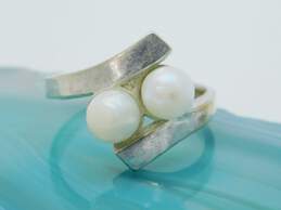 Vintage 10k White Gold Pearl Bypass Ring 2.7g