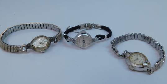 Ladies Vintage R.G.P. Wittnauer Benrus & Sovereign Jeweled Watches 38.7g image number 1