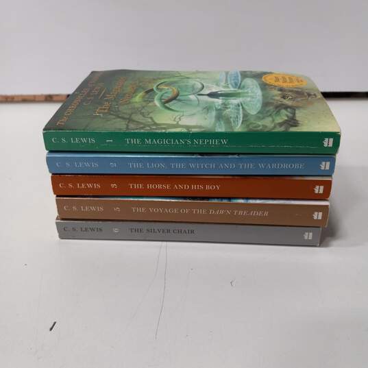 The Chronicles of Narnia 1,2,3,5, & 6 Paperback Books image number 3