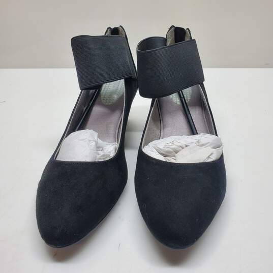 Com + Sens Black Suede Block Heels Size 9.5 image number 2