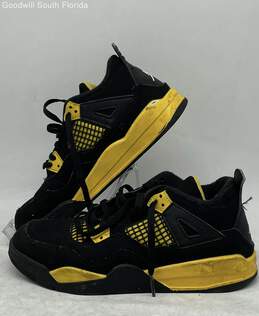 Jordan 4 Kids Sneakers Yellow And Black Size 2.5Y