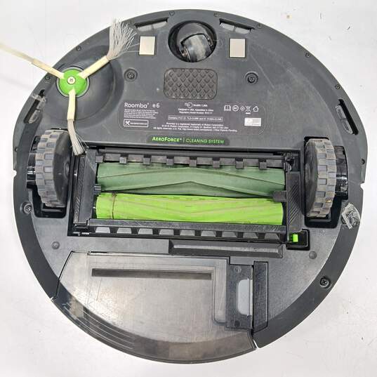 iRobot Roomba e6 Robot Vacuum w/Charger image number 1