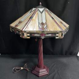 Stained Glass Table Lamp alternative image