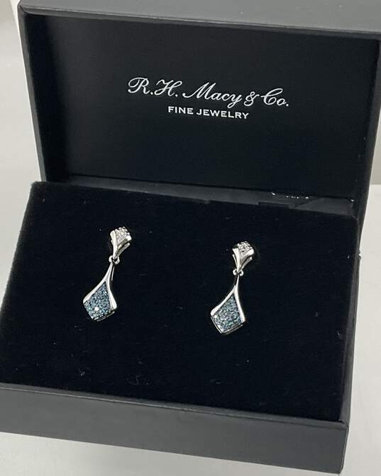 Blue Diamond Earrings image number 1