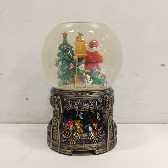 Vintage Christmas Musical Snow Globe image number 4