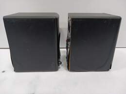 Pair of M-Audio Studiophile AV 40 Desktop Speakers alternative image