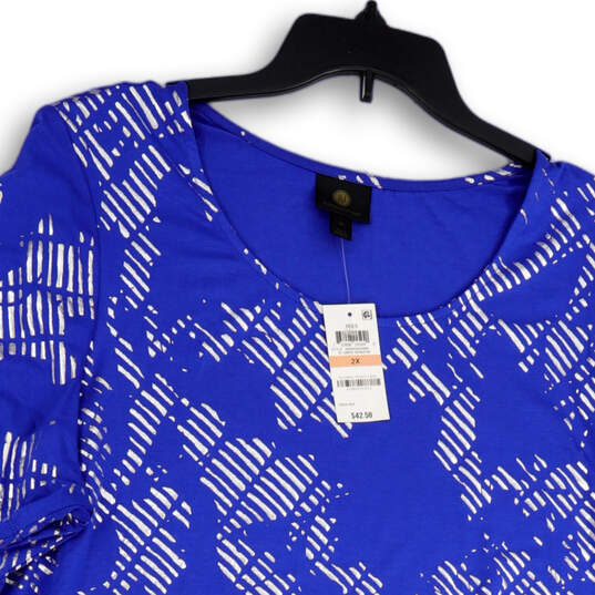NWT Womens Blue Abstract Round Neck Short Sleeve Pullover Blouse Top Sz 2X image number 3