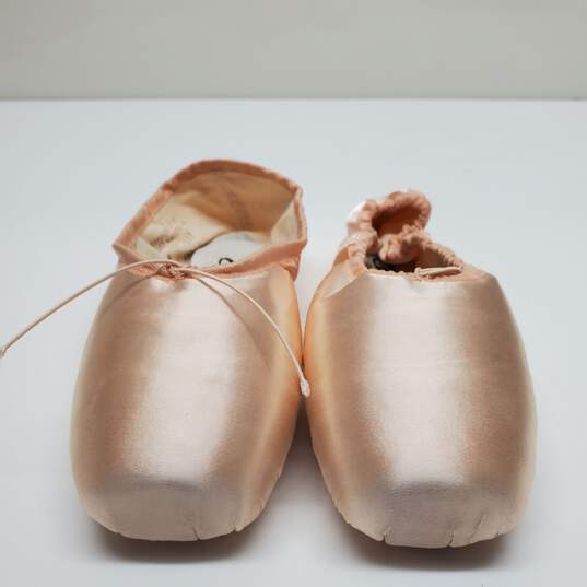 Capezio Glisse Pro ES Ballet Dance Pointe Shoes Size 8W #117 w// BOX image number 2