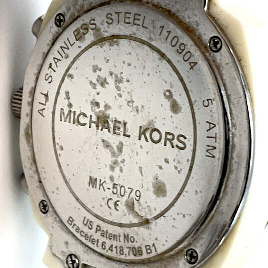 Designer Michael Kors MK-5079 White Chronograph Wristwatch w/ Dust Bag image number 4